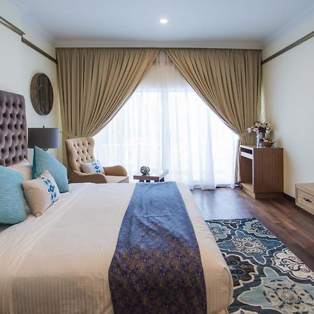 Aava Malacca Hotel Exterior photo
